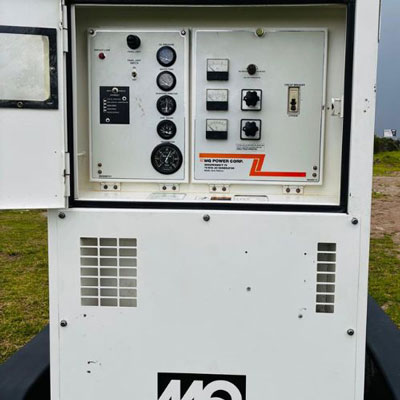 Controles de Generador de Luz 70kva 
