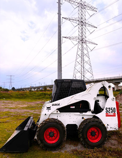 Minicargador Caterpillar 259D cuanto cuesta 